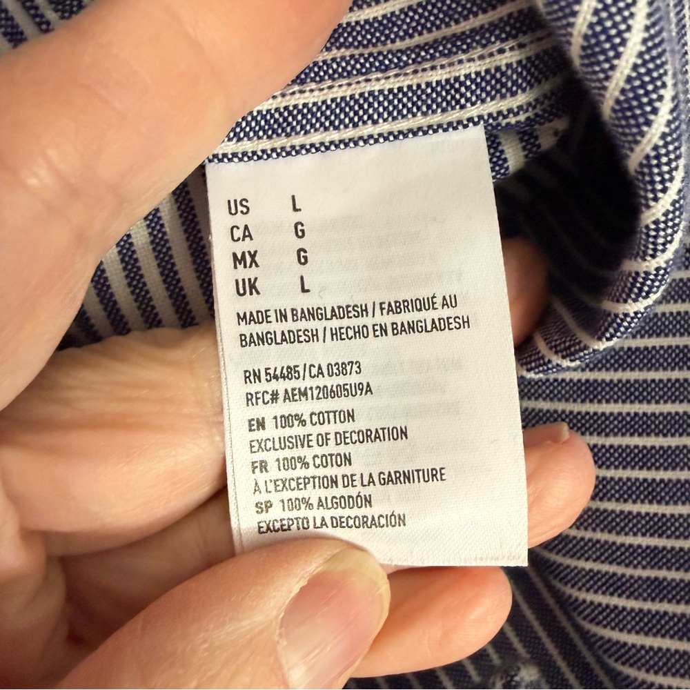 AEO Classic fit mixed pattern button down shirt s… - image 8